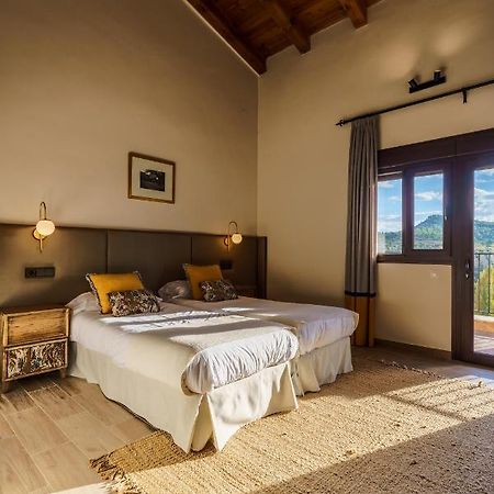 El Balcon De La Vega Hotel Pareja Eksteriør billede