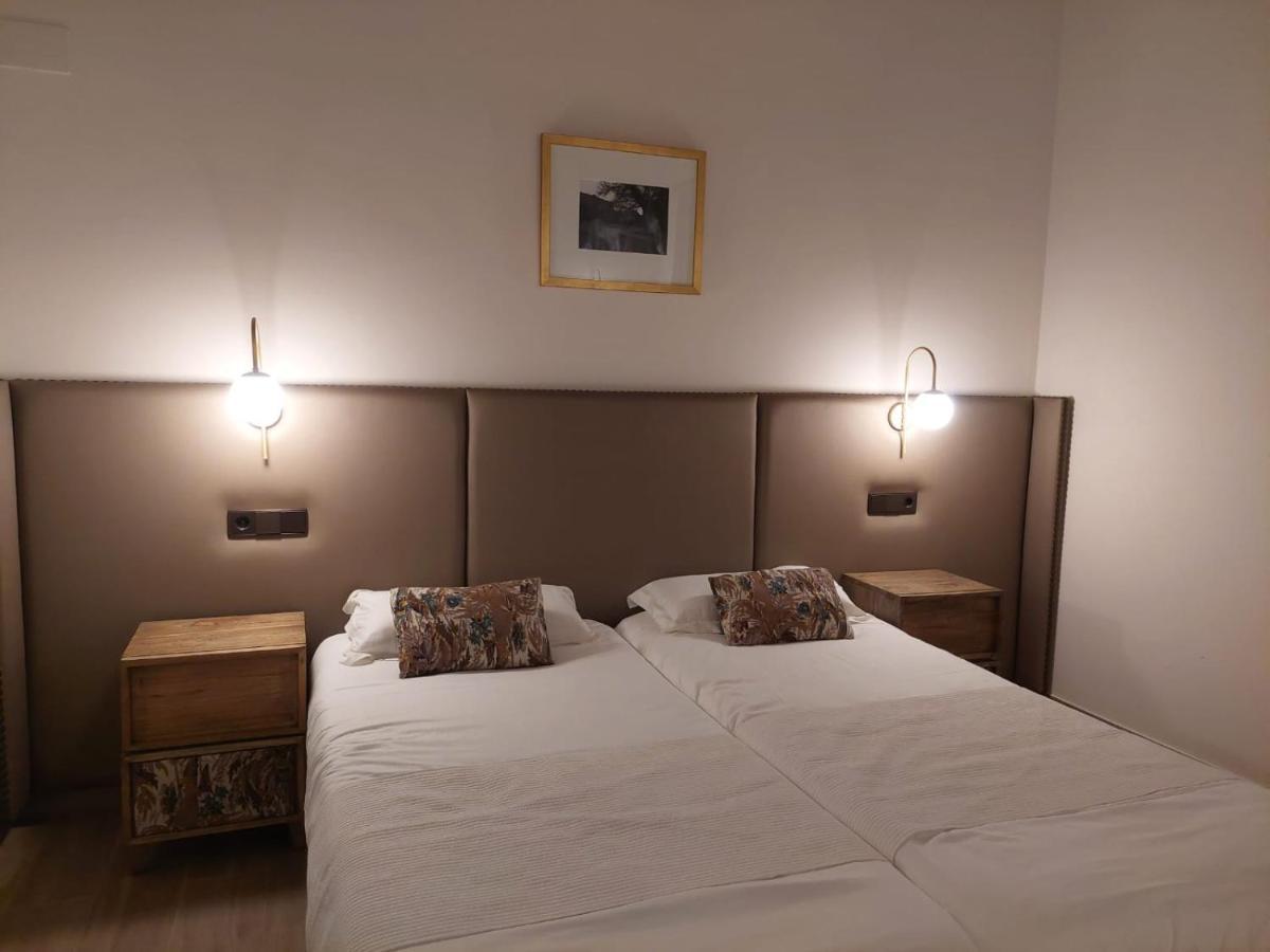 El Balcon De La Vega Hotel Pareja Eksteriør billede