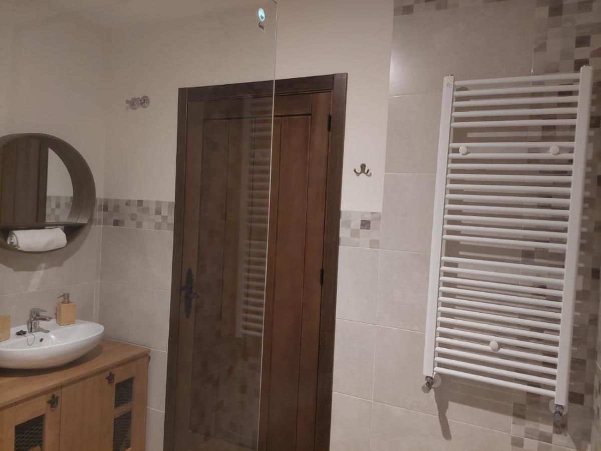 El Balcon De La Vega Hotel Pareja Eksteriør billede